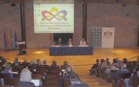 II Encuentro de la Alianza Española contra el Hambre y la Malnutrición celebrado en el Auditorio Príncipe Felipe, de Oviedo