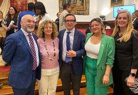 Representantes del Observatorio junto con organizadores del encuentro